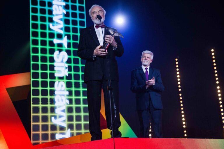 0N2A0157 Zuzana Bonisch mail