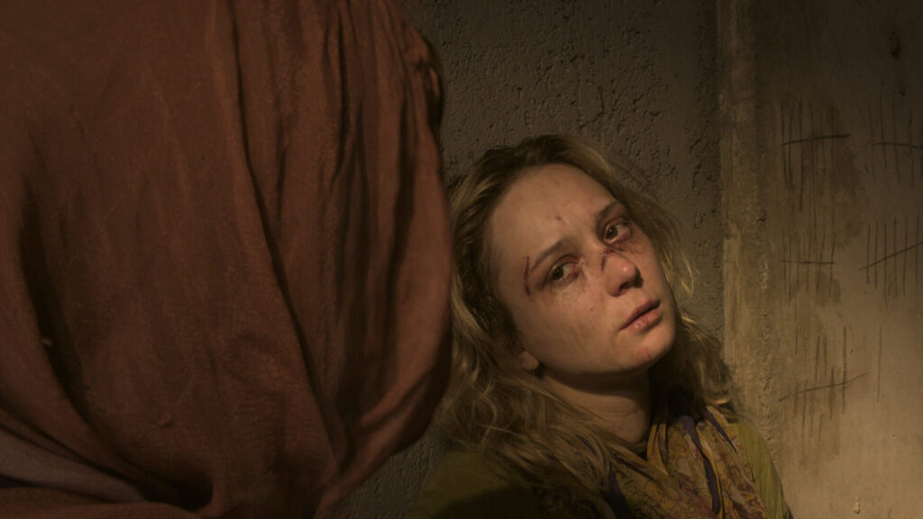 Extraktori S01E06 stills00092811