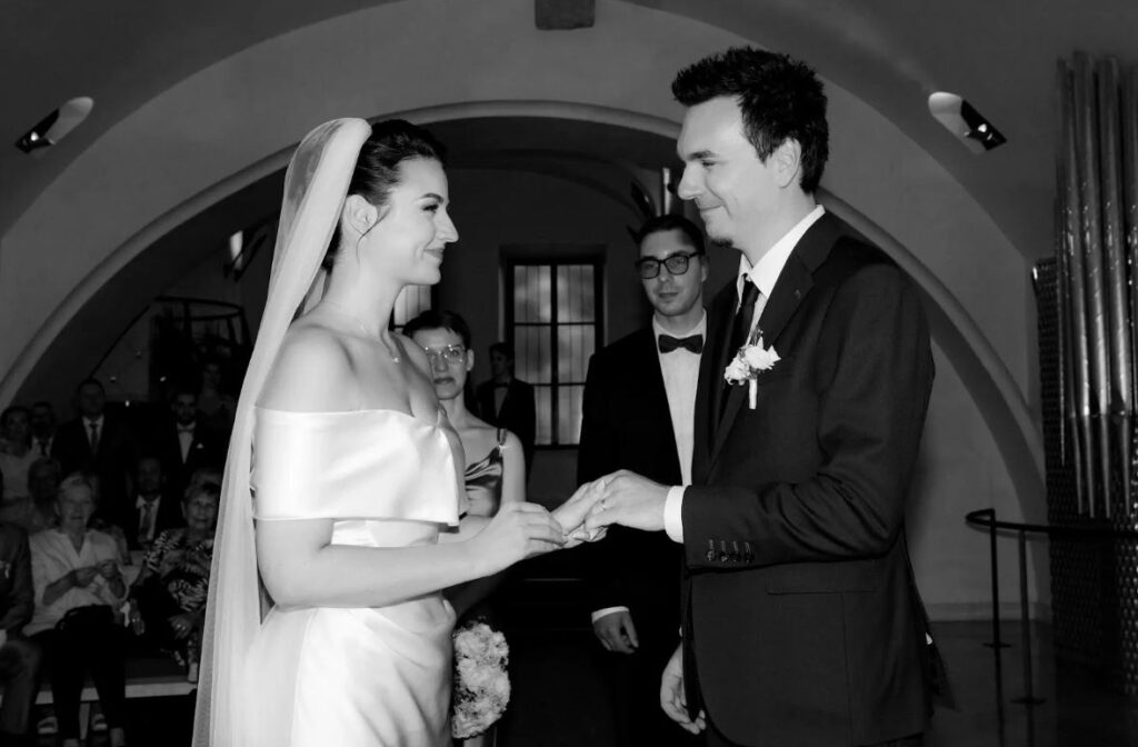 Martin Malý si vzal svou partnerku Káťu.