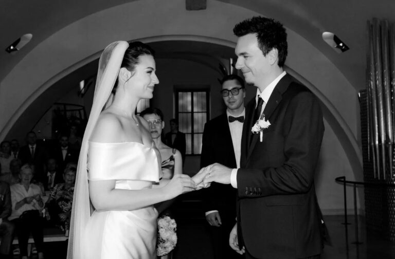 Martin Malý si vzal svou partnerku Káťu.