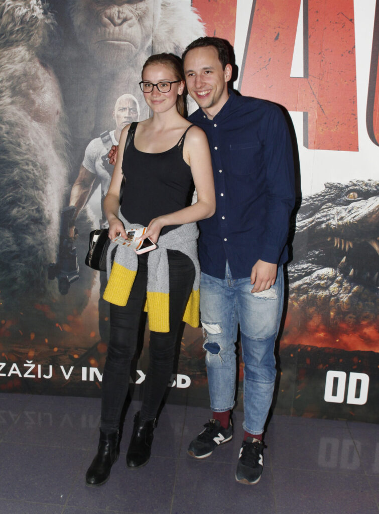 4157 anna kaderavkova johan madr