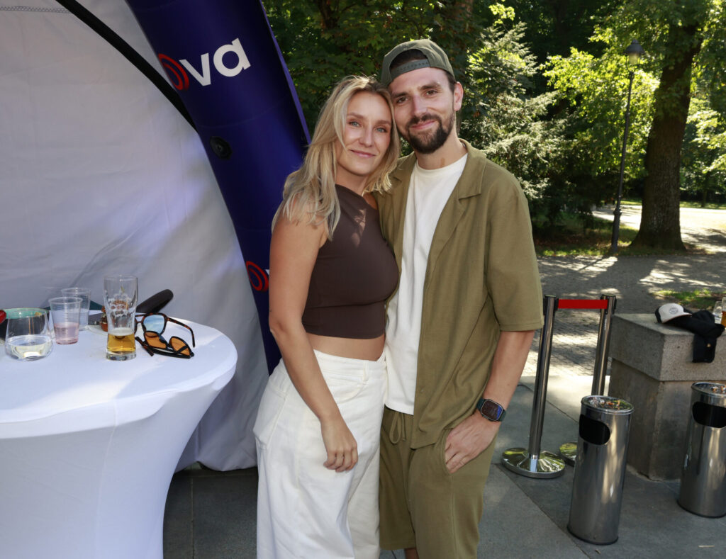 8410 vaclav matejovsky karolina zamrazilova